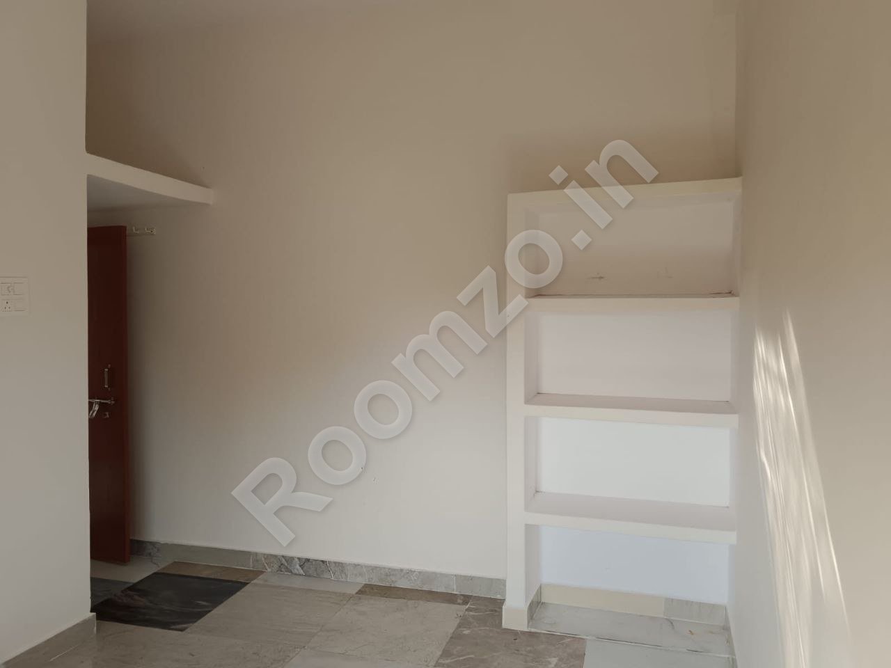room rent in katra prayagraj for rent on Roomzo — photo 4