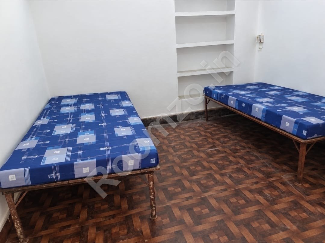 Room Available in Katra for rent on Roomzo — photo 1