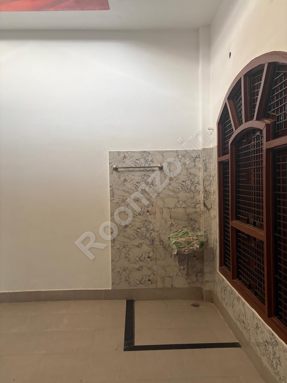 Flat For Rent in Rae Bareli for rent on Roomzo — photo 5