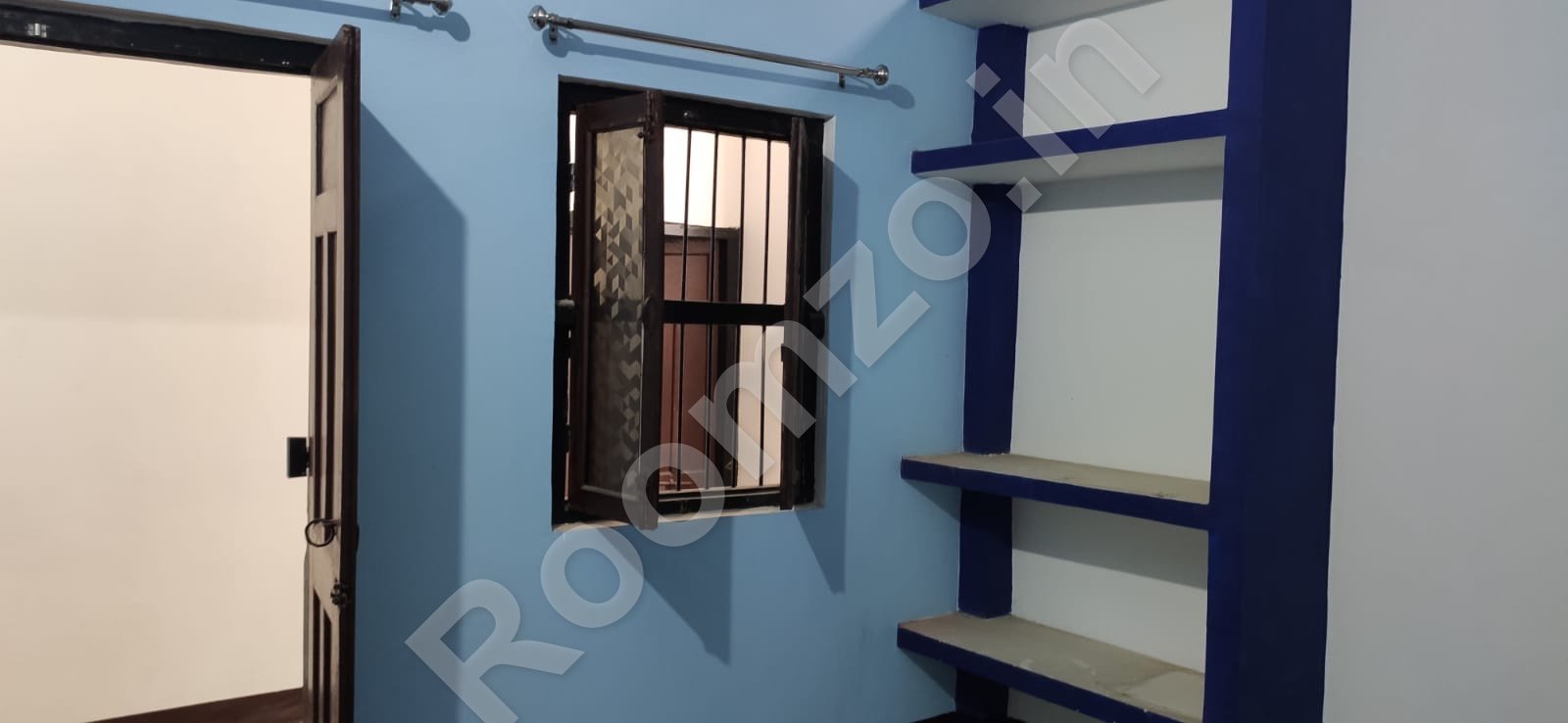 Room For Rent in Mumfordganj for rent on Roomzo — photo 1